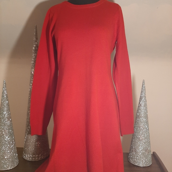 Vince Camuto Dresses & Skirts - Vince Camuto Festive Knit Dress Small